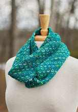 Load image into Gallery viewer, Mountain River Infinity Scarf