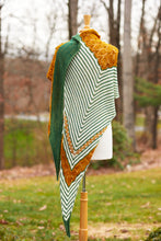 Load image into Gallery viewer, Stunning Fall Shawl
