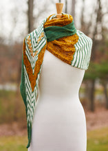 Load image into Gallery viewer, Stunning Fall Shawl